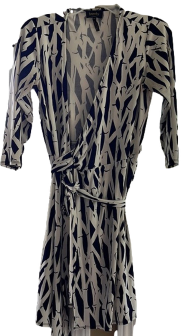Gorgeous Laundry by Design wrap dress XS